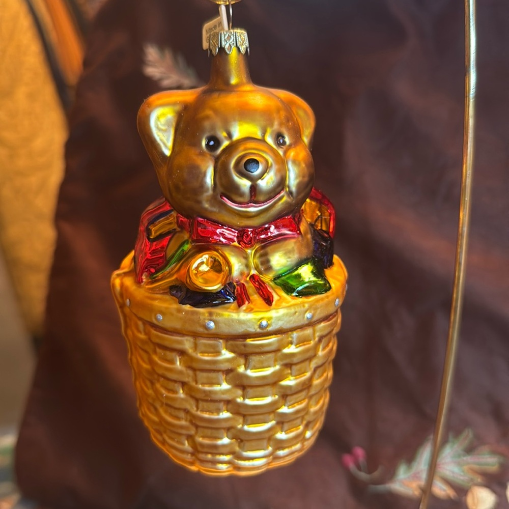 🐈‍⬛ Bear in Basket vintage Made in Germany ornament